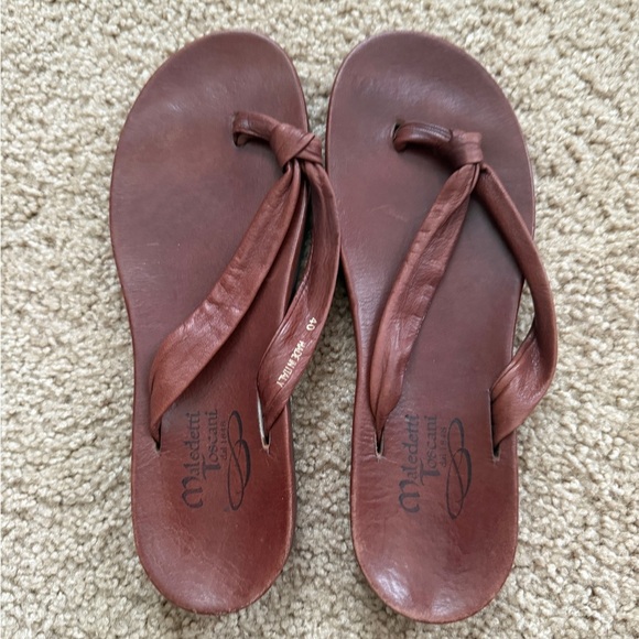 Michele Brown Leather Thong Sandals - Picture 1 of 4